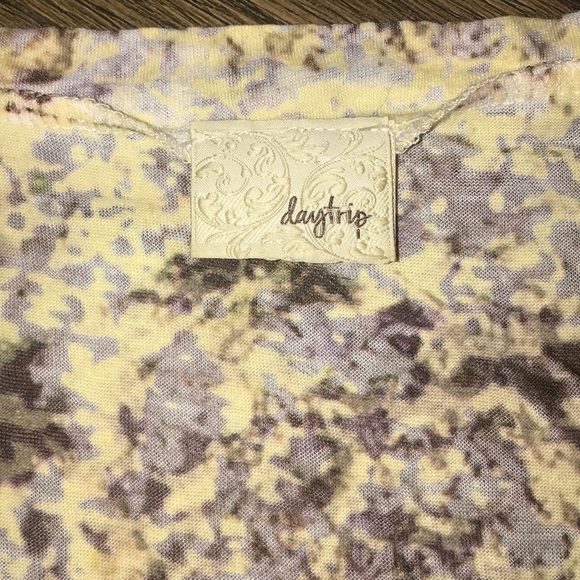 Buckle brand Daytrip - Picture 2 of 4